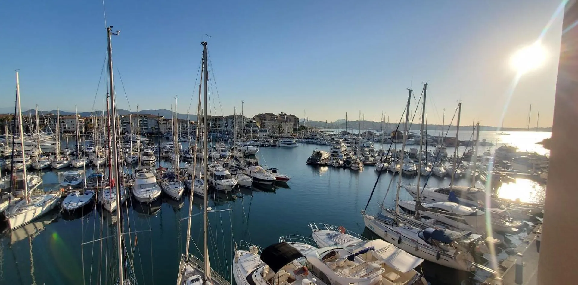 Residence Cap Hermes, Incroyable Vue Sur Le Port, Frejus 0*,