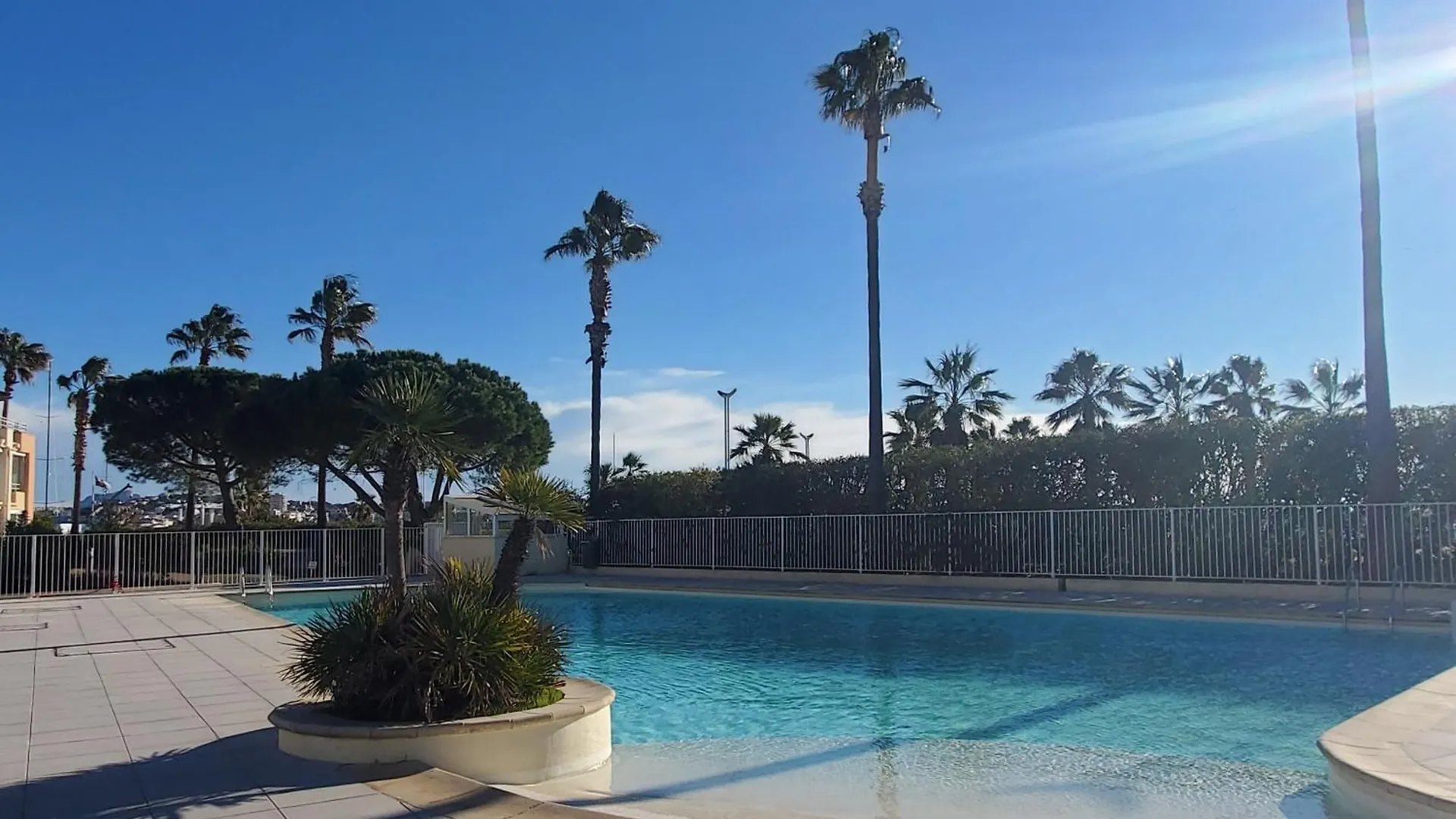 Apartment Residence Cap Hermes, Incroyable Vue Sur Le Port, Frejus