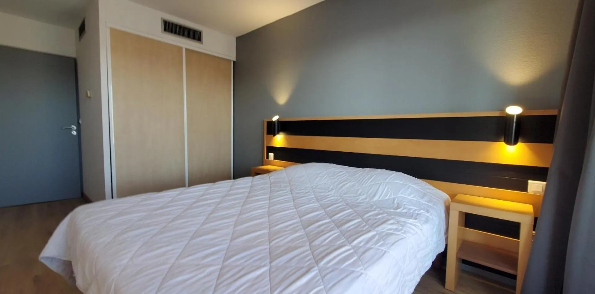 Apartment Residence Cap Hermes, Incroyable Vue Sur Le Port, Frejus