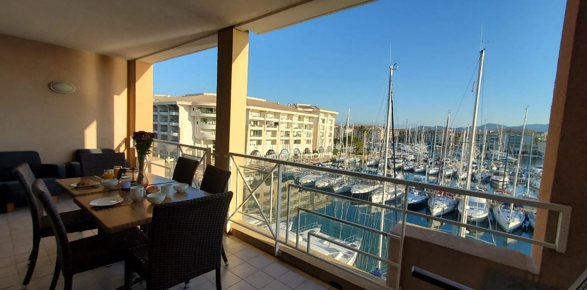 Residence Cap Hermes, Incroyable Vue Sur Le Port, Frejus France
