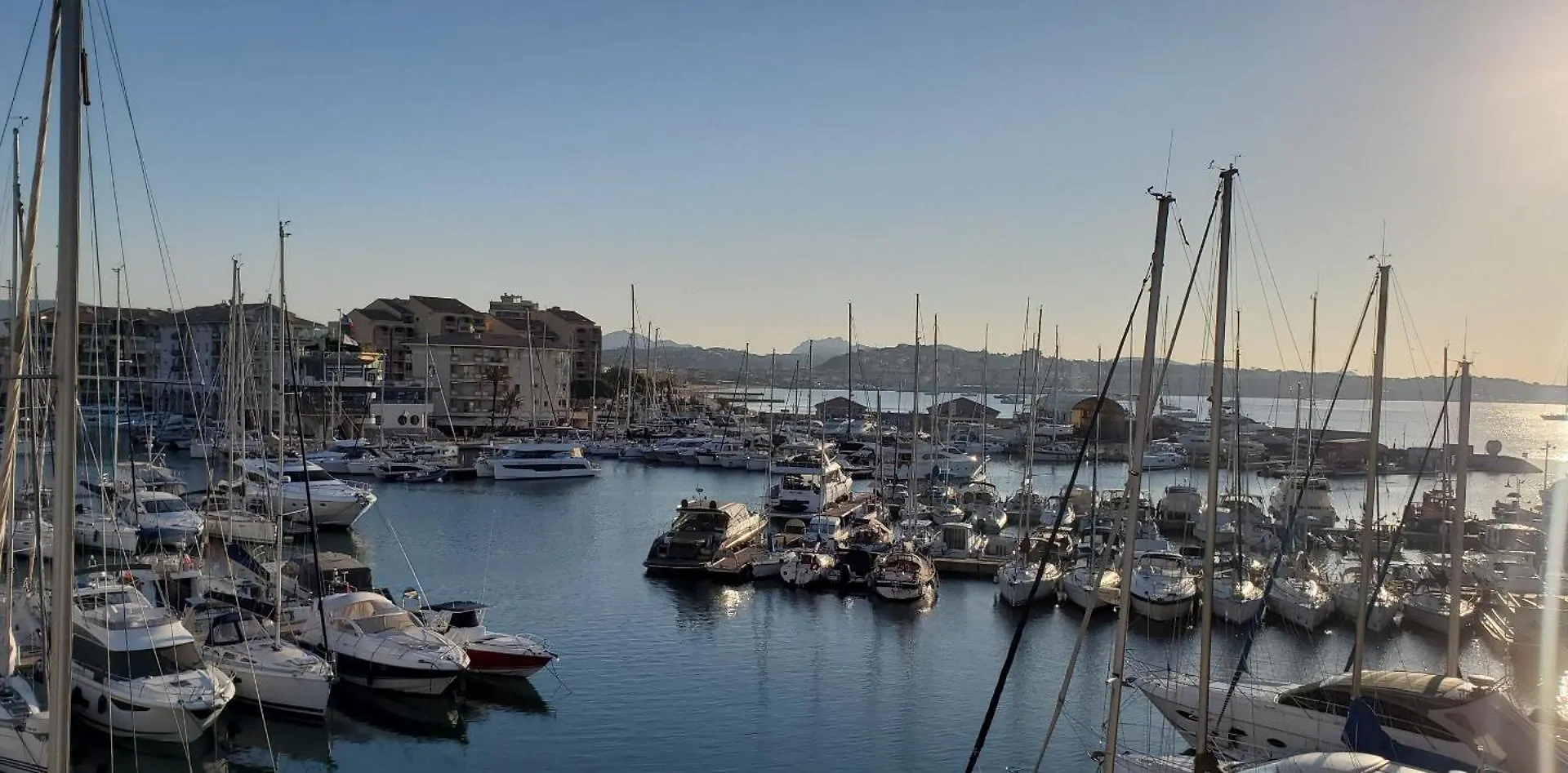 Residence Cap Hermes, Incroyable Vue Sur Le Port, Frejus